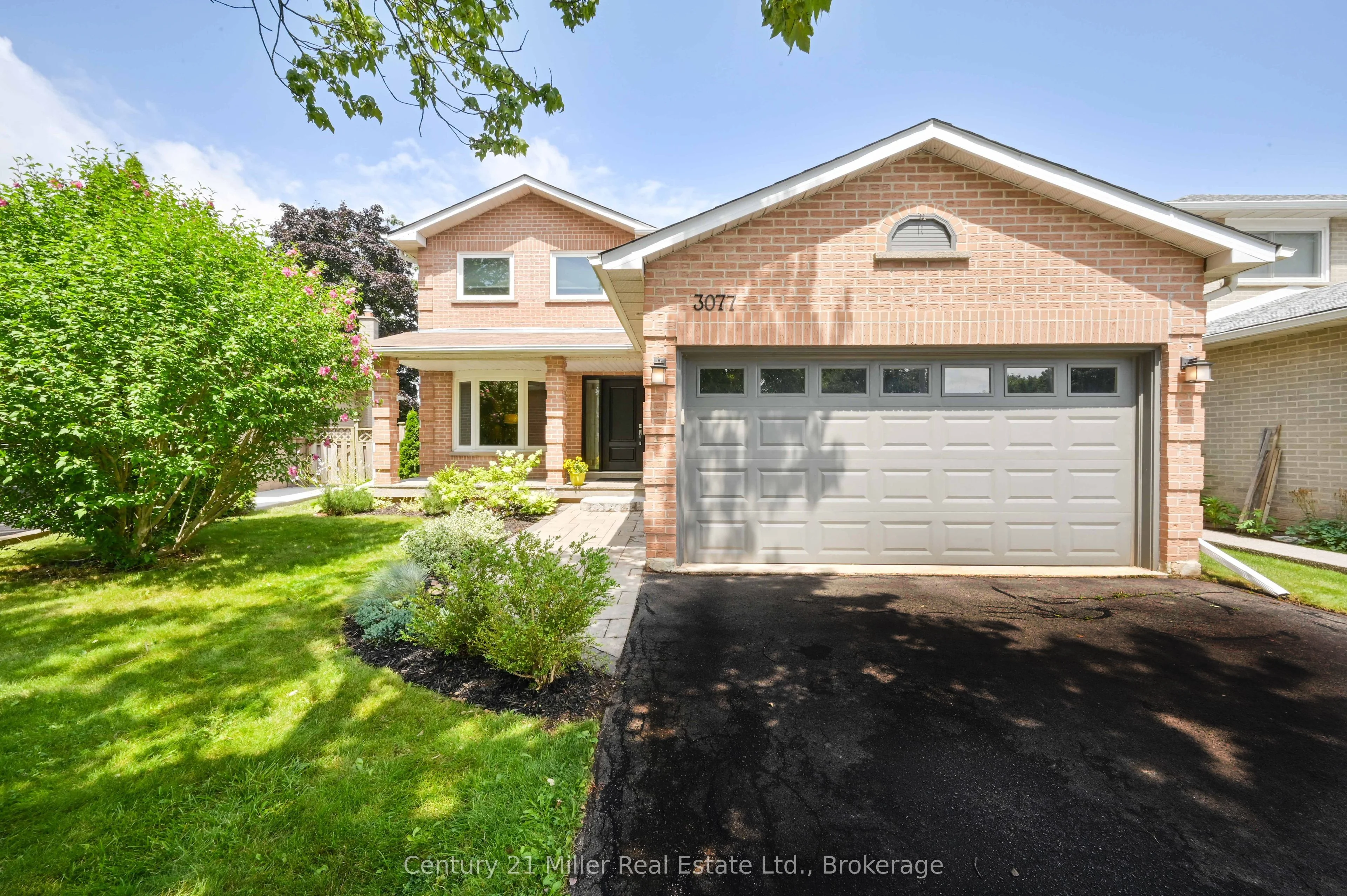 3077 Swansea Drive, Oakville, ON L6L 6H7