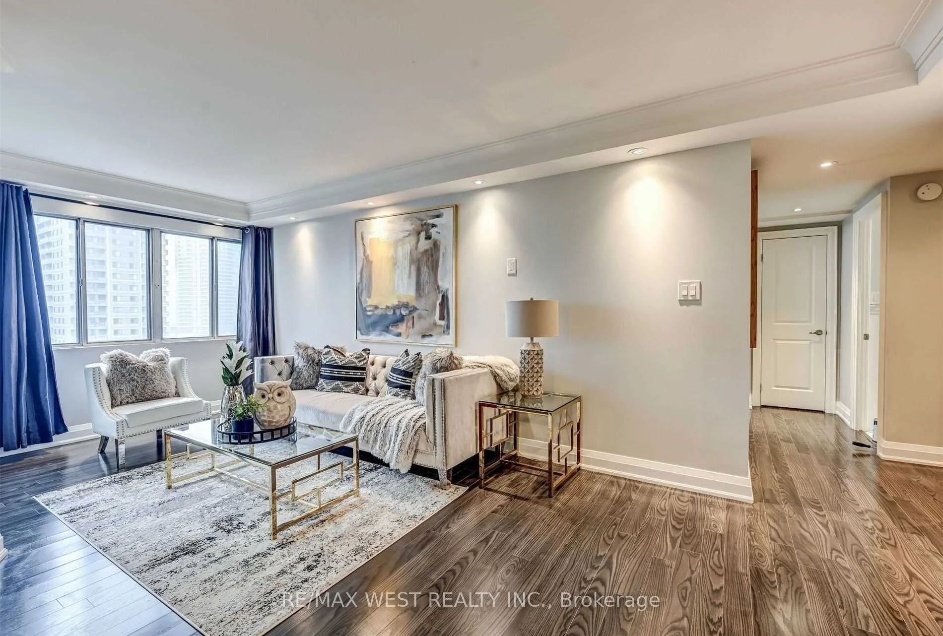 1580 Mississauga Valley Boulevard 1203, Mississauga, ON L5A 3T8