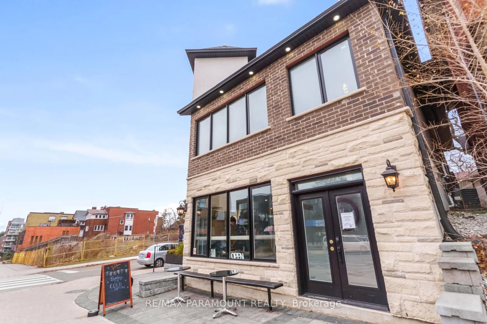 2133 Bloor Street W 1B, Toronto W01, ON M6S 1N2
