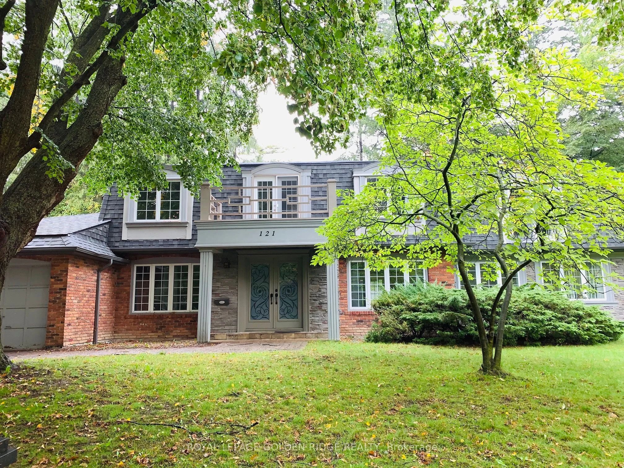 Detached in Oakville