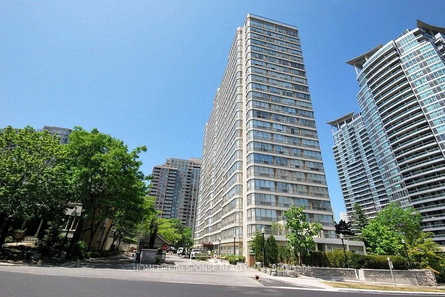 55 ELM Drive 2302, Mississauga, ON L5B 3Z3