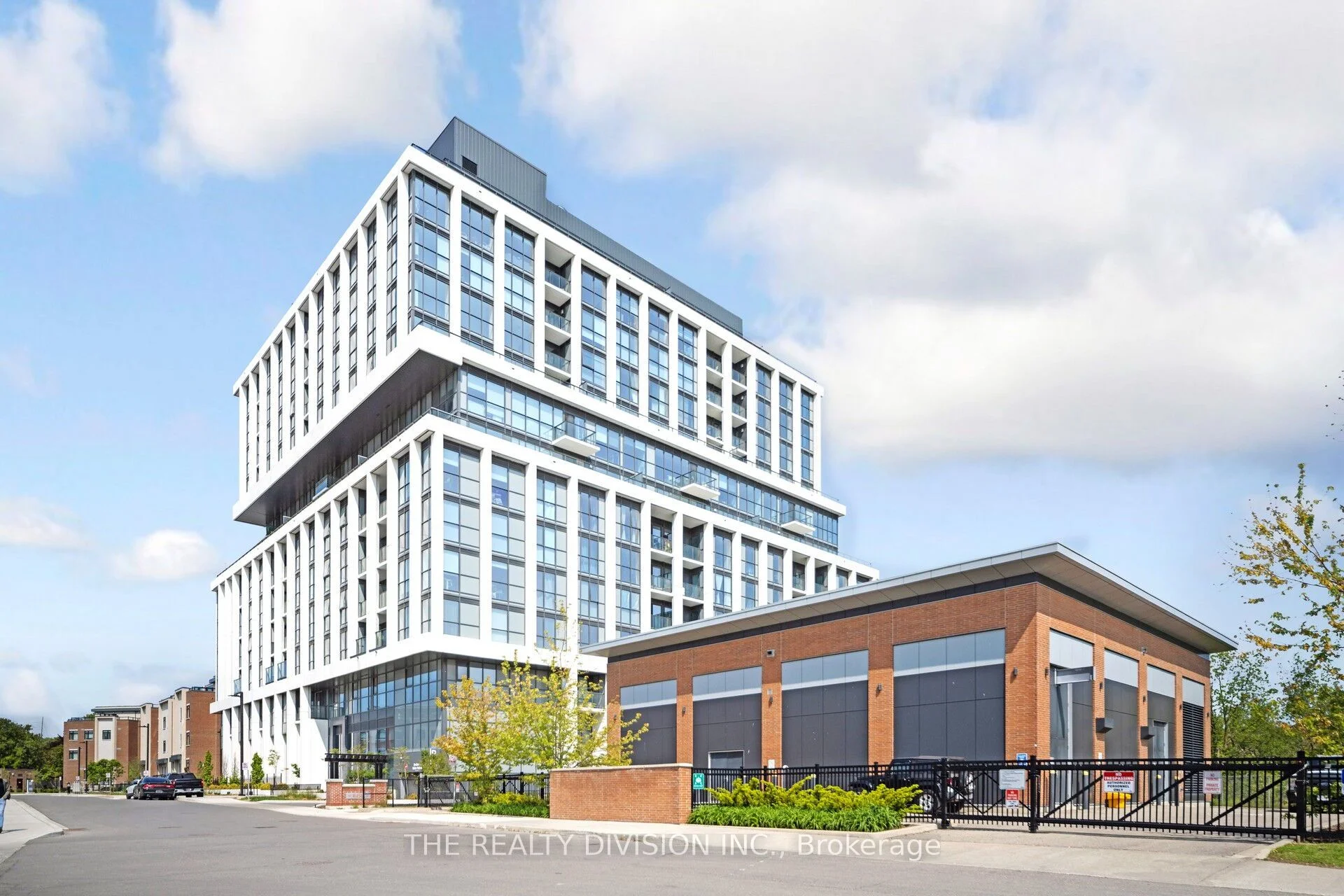 1063 Douglas Mccurdy Common 606, Mississauga, ON L5G 0C5