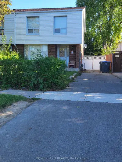 Semi-Detached in Brampton