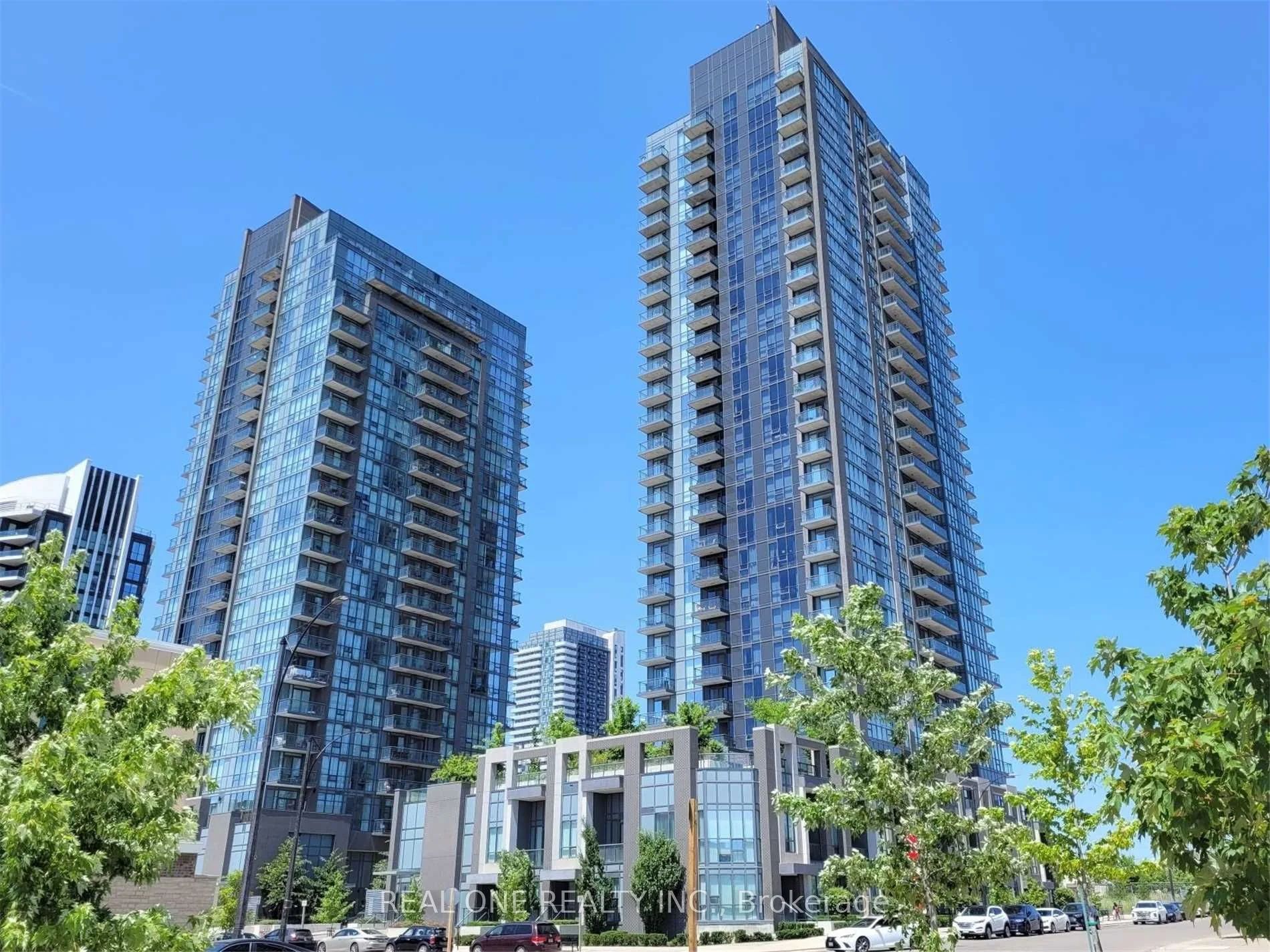Condo Apartment in Mississauga