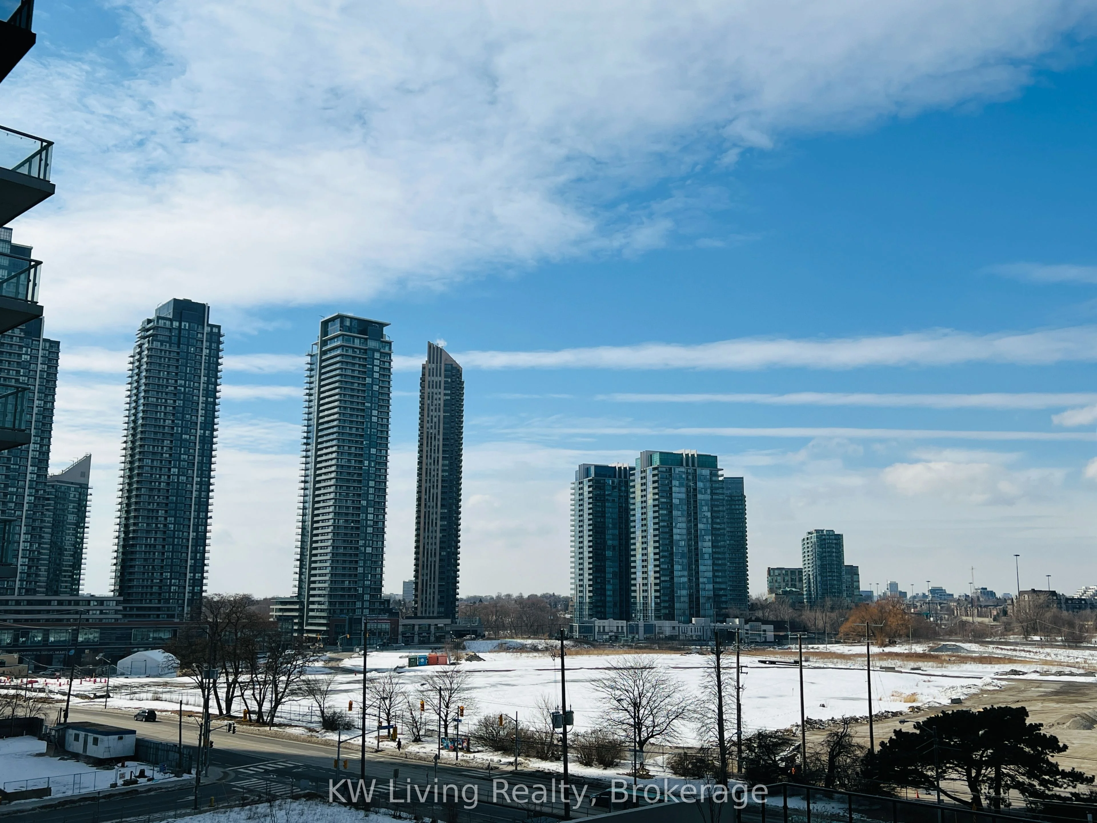 38 Annie Craig Drive 2506, Toronto W06, ON M8V 0G9