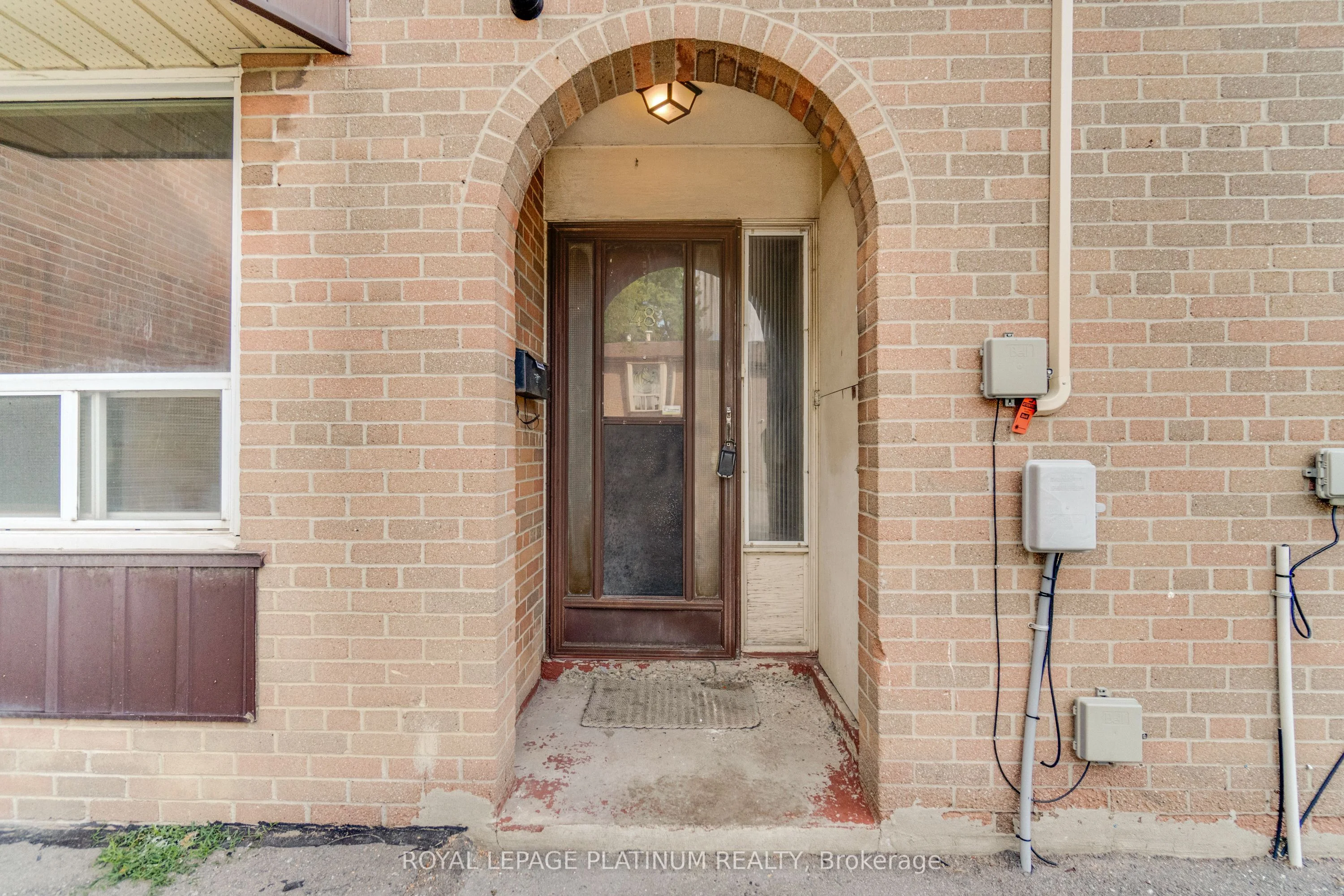 246 John Garland Boulevard 48, Toronto W10, ON M9V 1N8