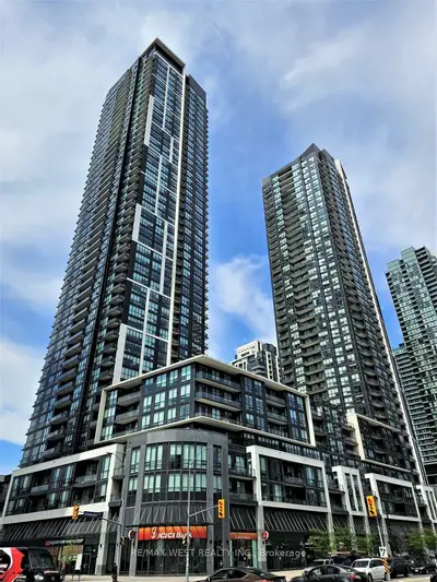Condo Apartment in Mississauga