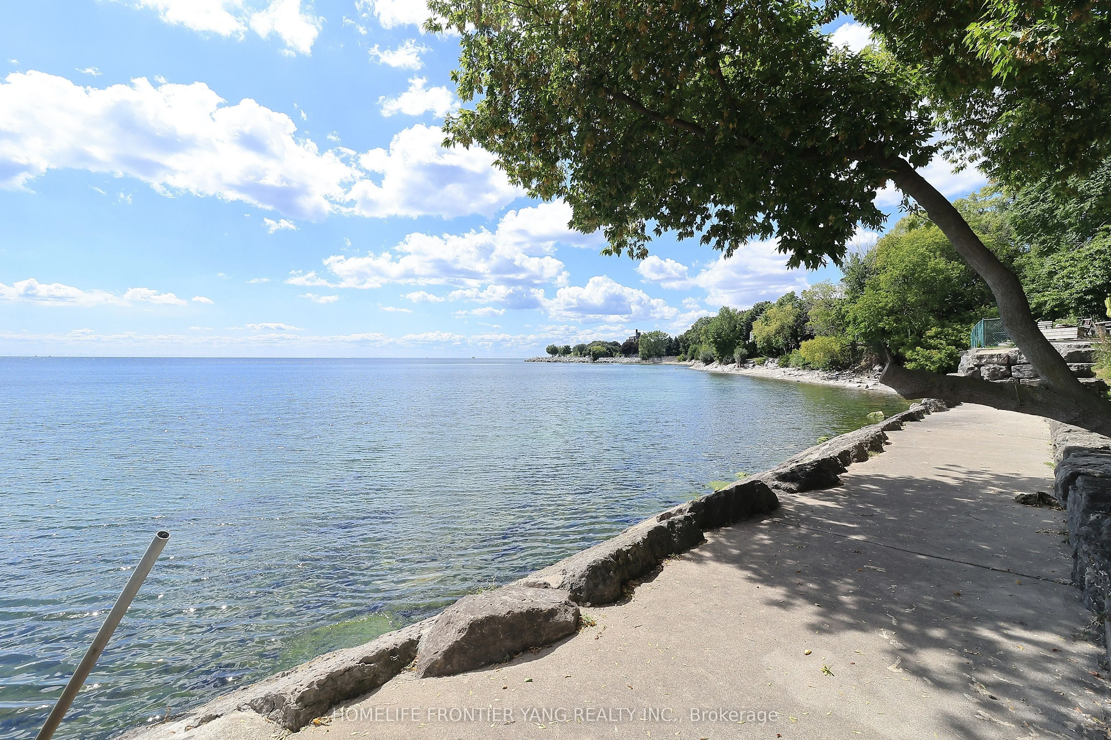 2697 Lake Shore Boulevard W 21, Toronto W06, ON M8V 1G6