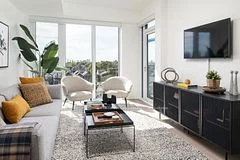 740 Dupont Street 715, Toronto W02, ON M6G 0A9
