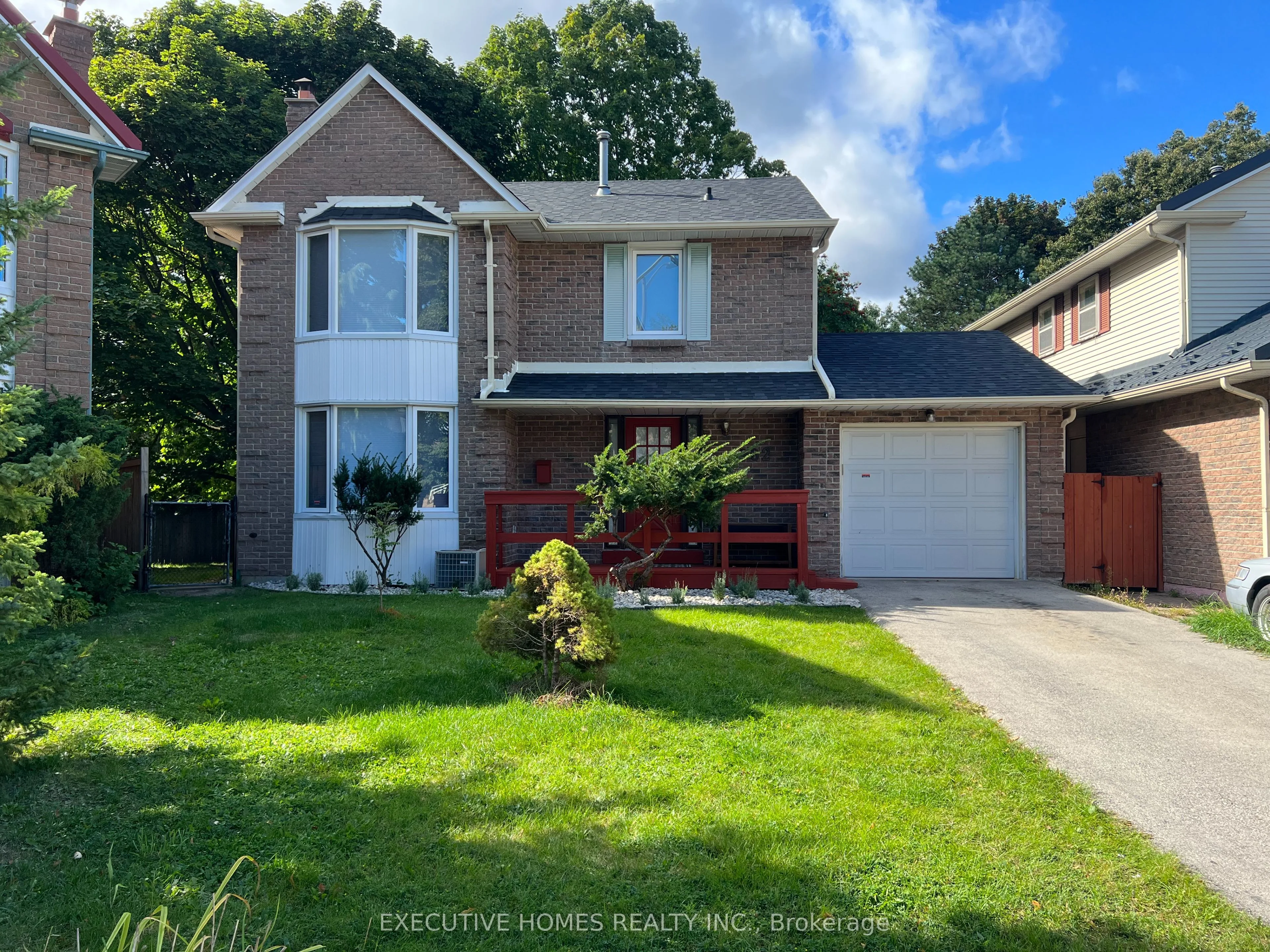 962 Raintree Lane, Mississauga, ON L5H 3Y6