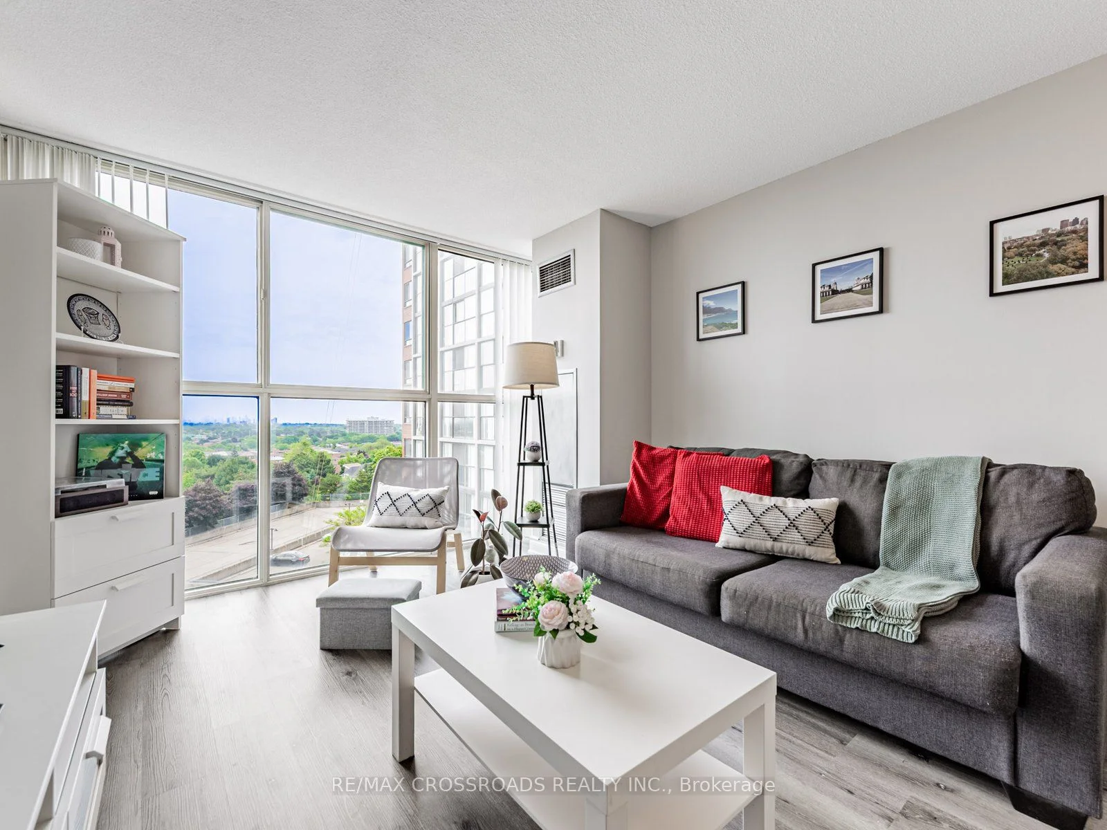 4205 Shipp Drive 808, Mississauga, ON L4Z 2Y9