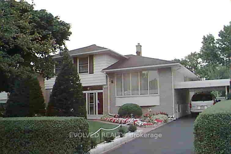 1300 Ludbrook Court Bsmt, Mississauga, ON L5J 3N9