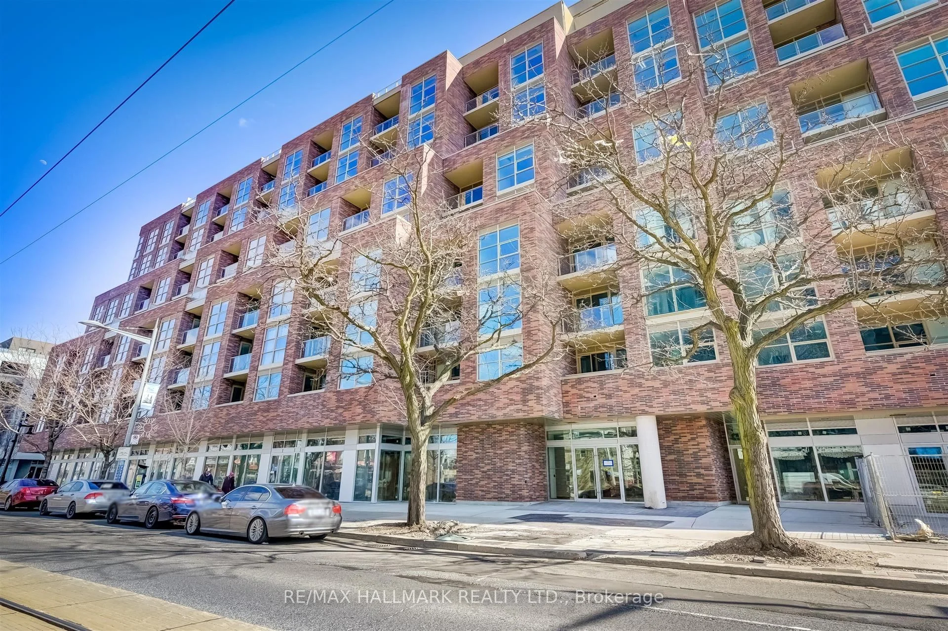 1787 St Clair Avenue W 519, Toronto W03, ON M6N 1J6
