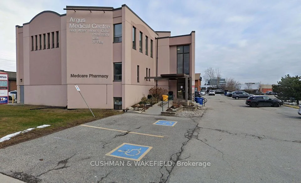 581 Argus Road 102, Oakville, ON L6J 3J4