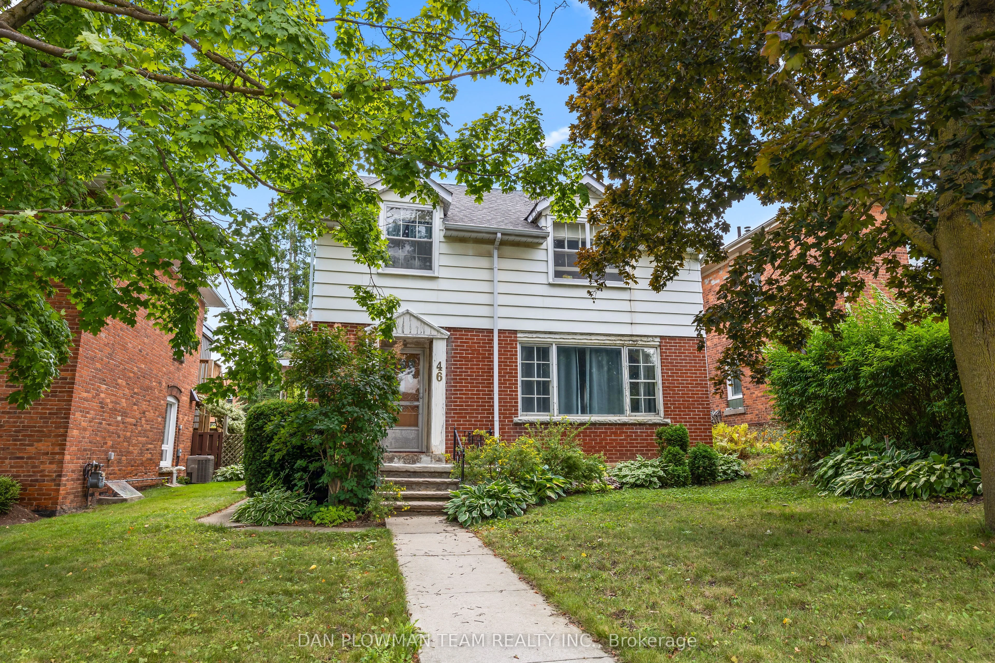 46 First Avenue, Orangeville, ON L9W 1J1