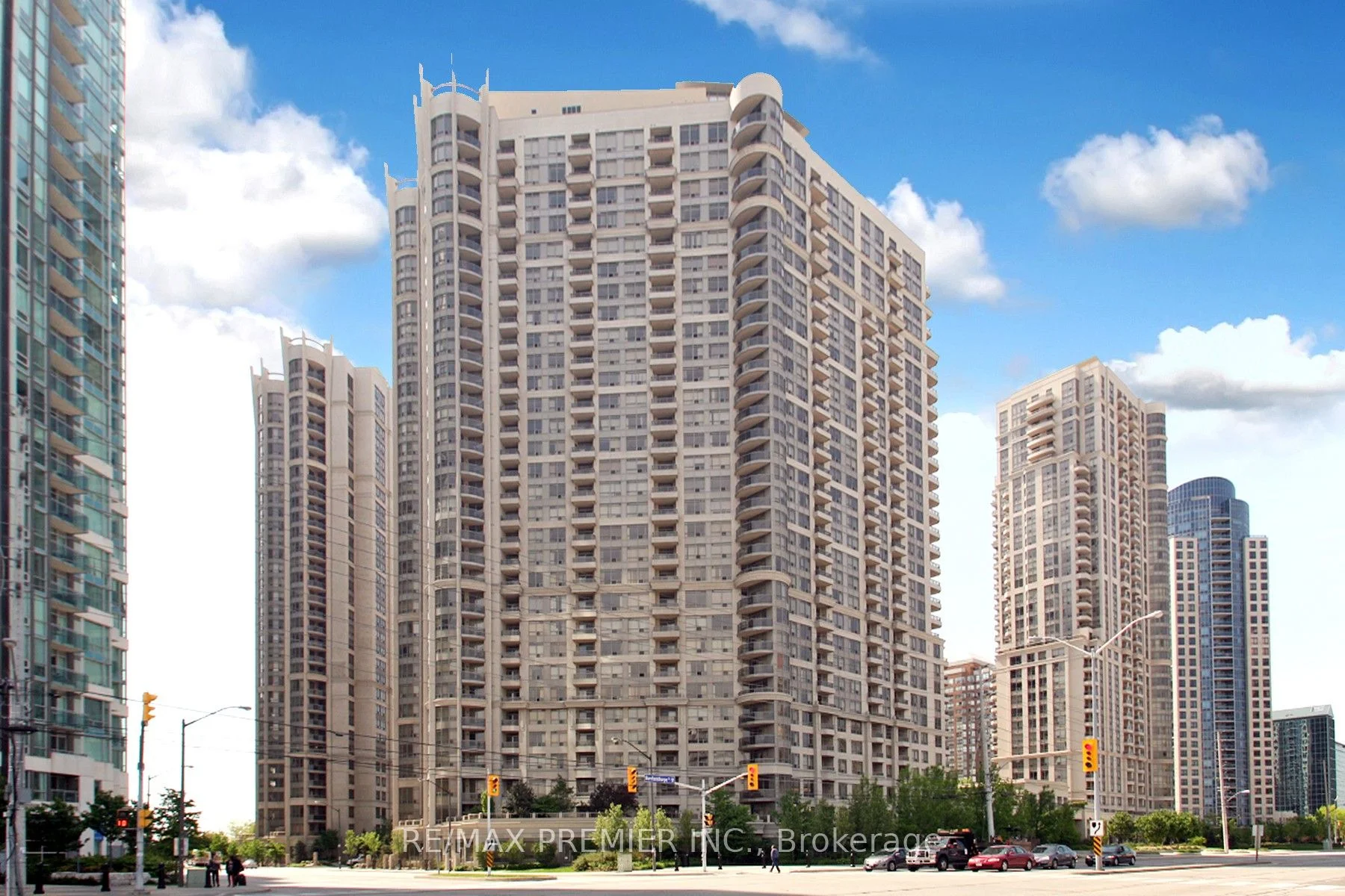 Condo Apartment in Mississauga