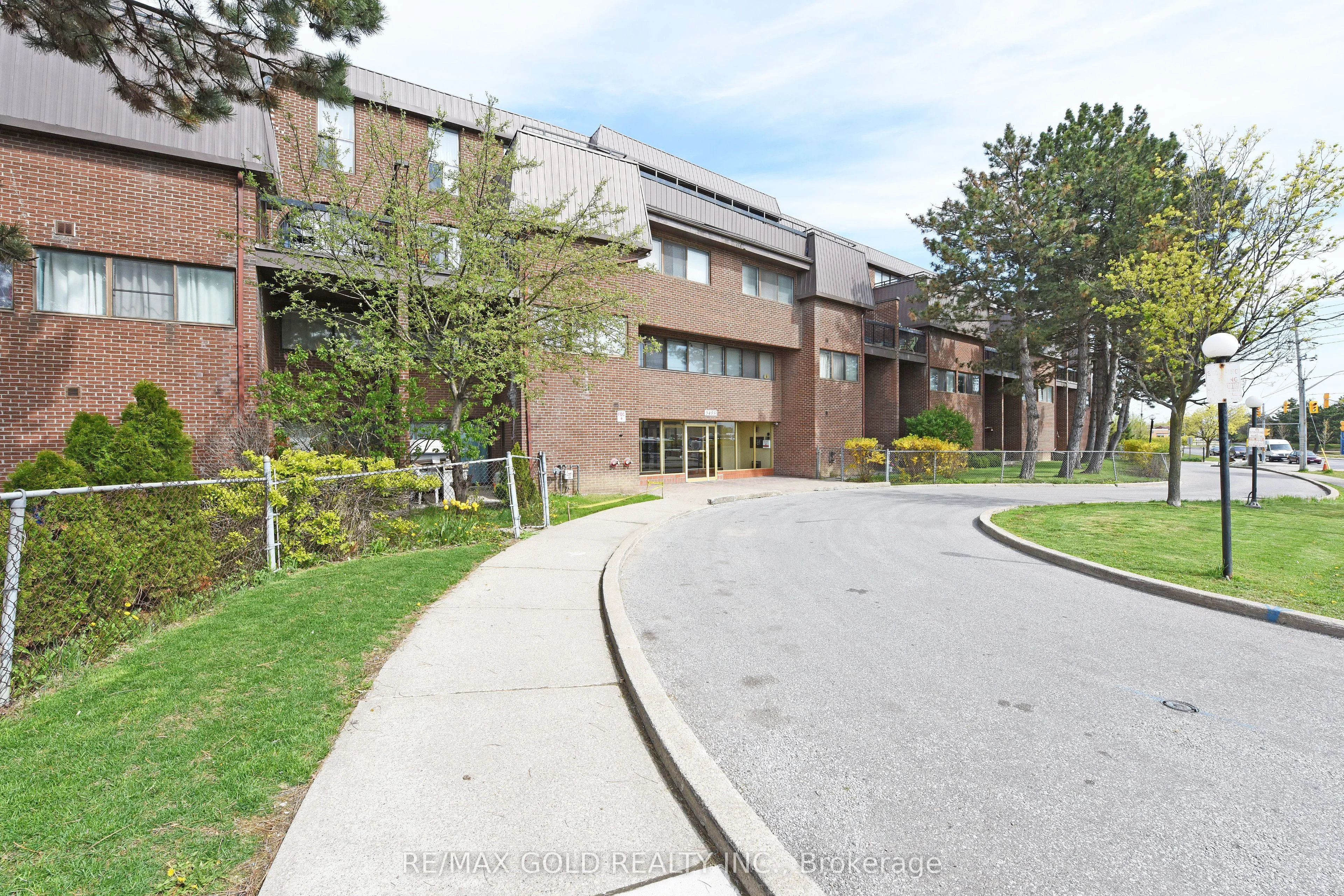3455 Morning Star Drive 117, Mississauga, ON L4T 3T9