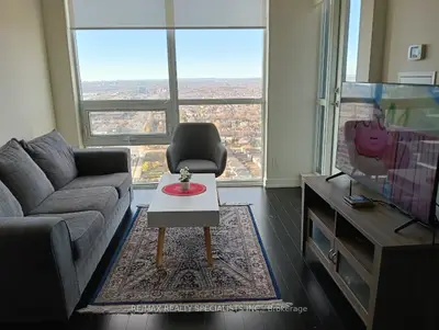 Condo Apartment in Mississauga