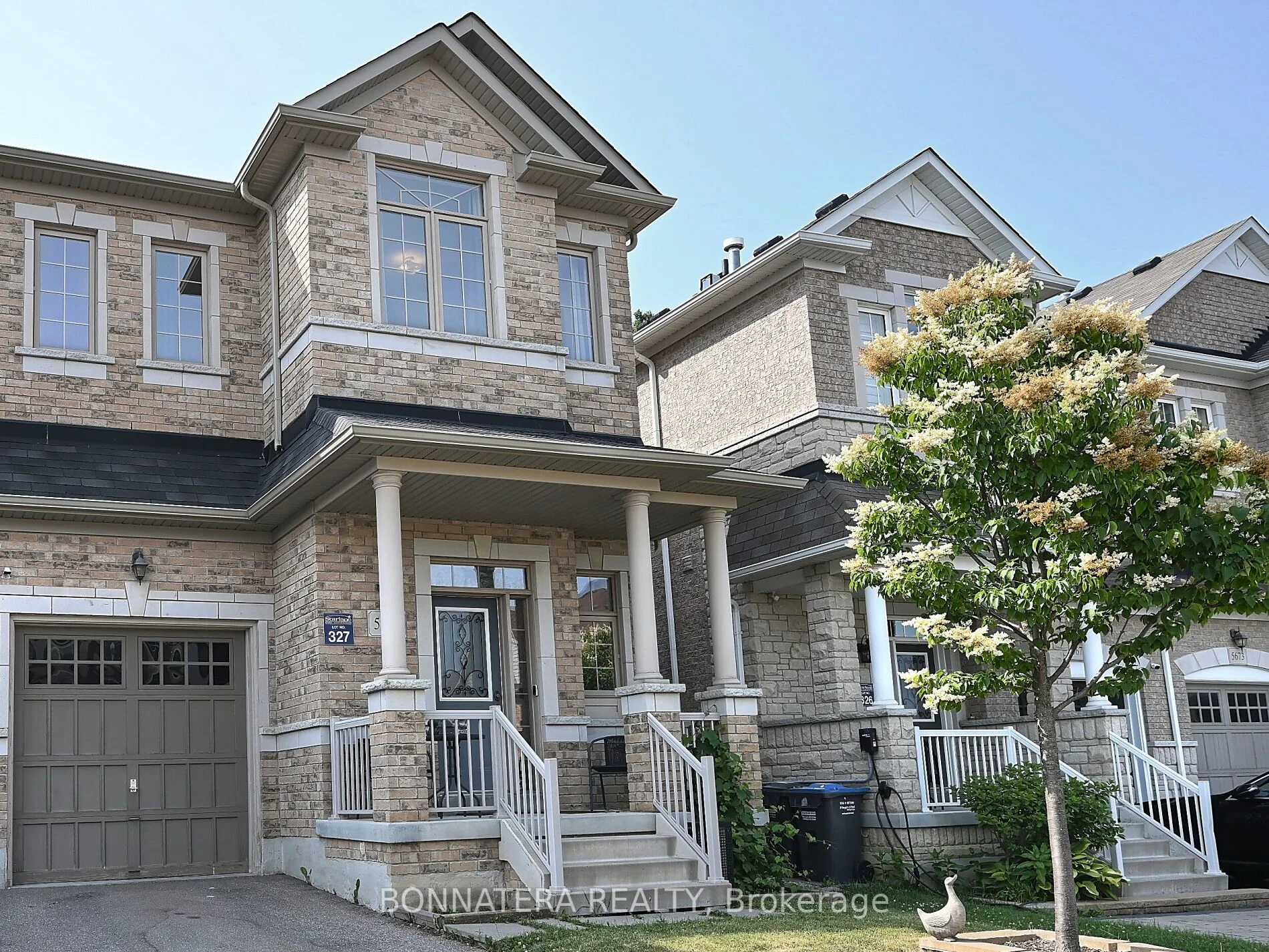5679 Ethan Drive, Mississauga, ON L5M 0N1