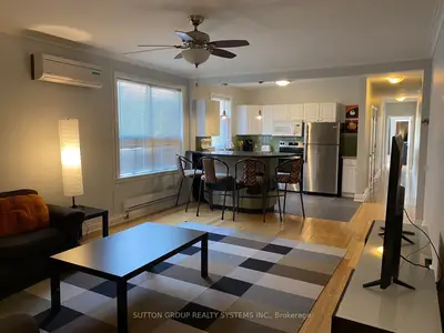 Upper Level in Toronto