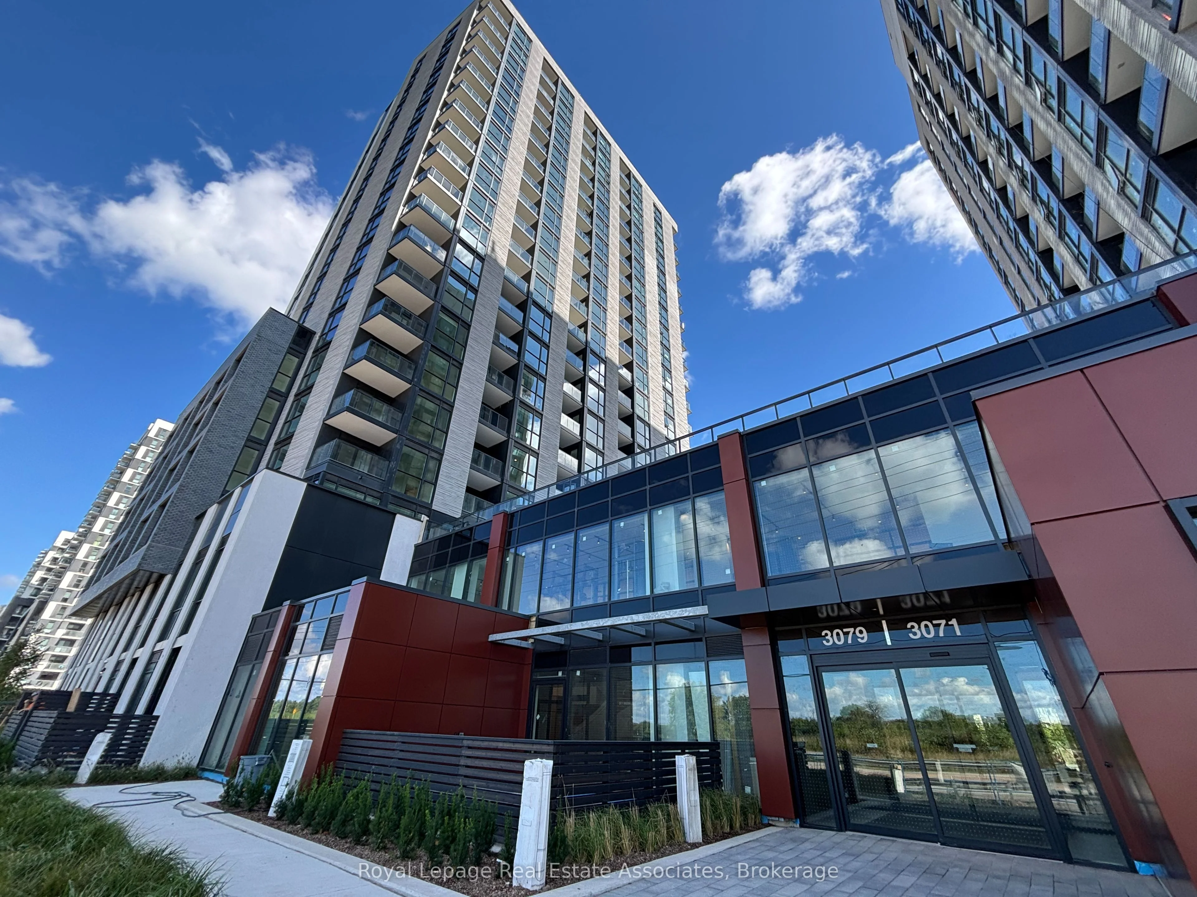 3079 Trafalgar Road 903, Oakville, ON L6H 7E3