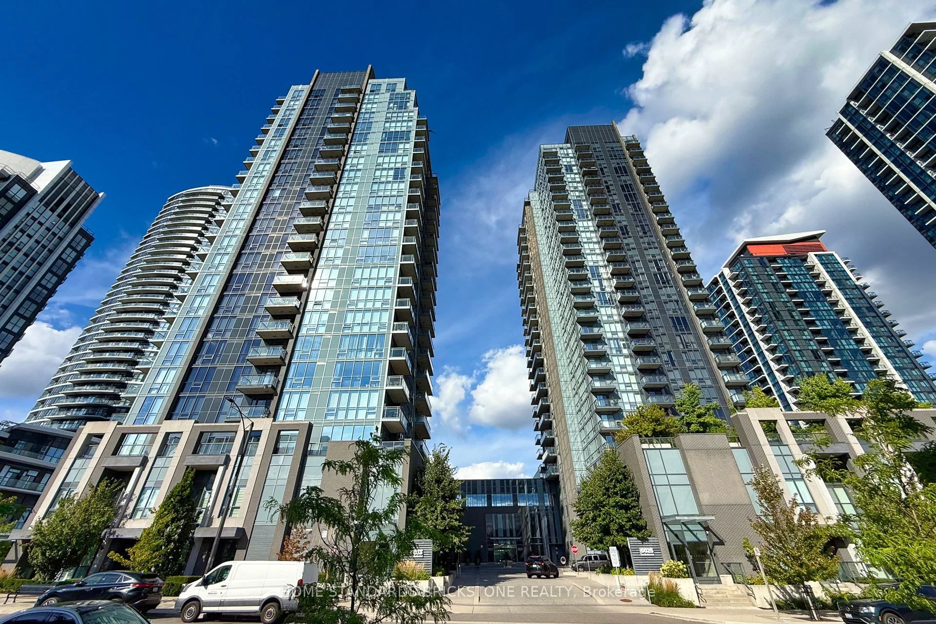 5033 Four Springs Avenue 719, Mississauga, ON L5R 0G6