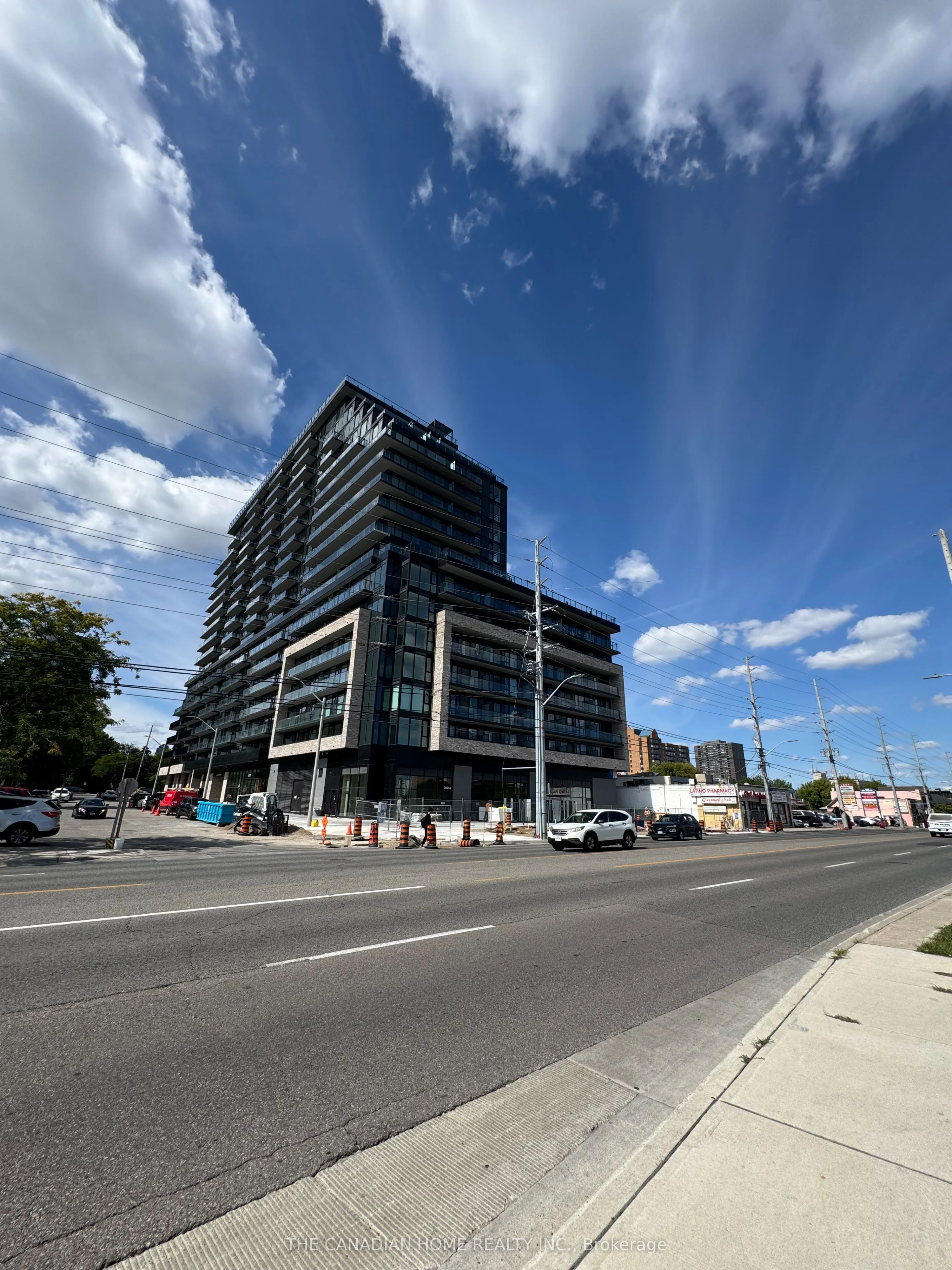 3009 NOVAR Road 526, Mississauga, ON L5B 0P9