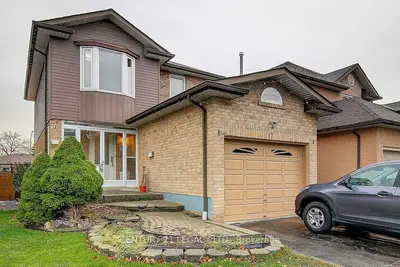 Detached in Brampton