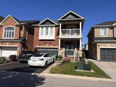 Detached in Brampton