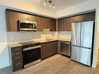 Condo Apartment in Toronto