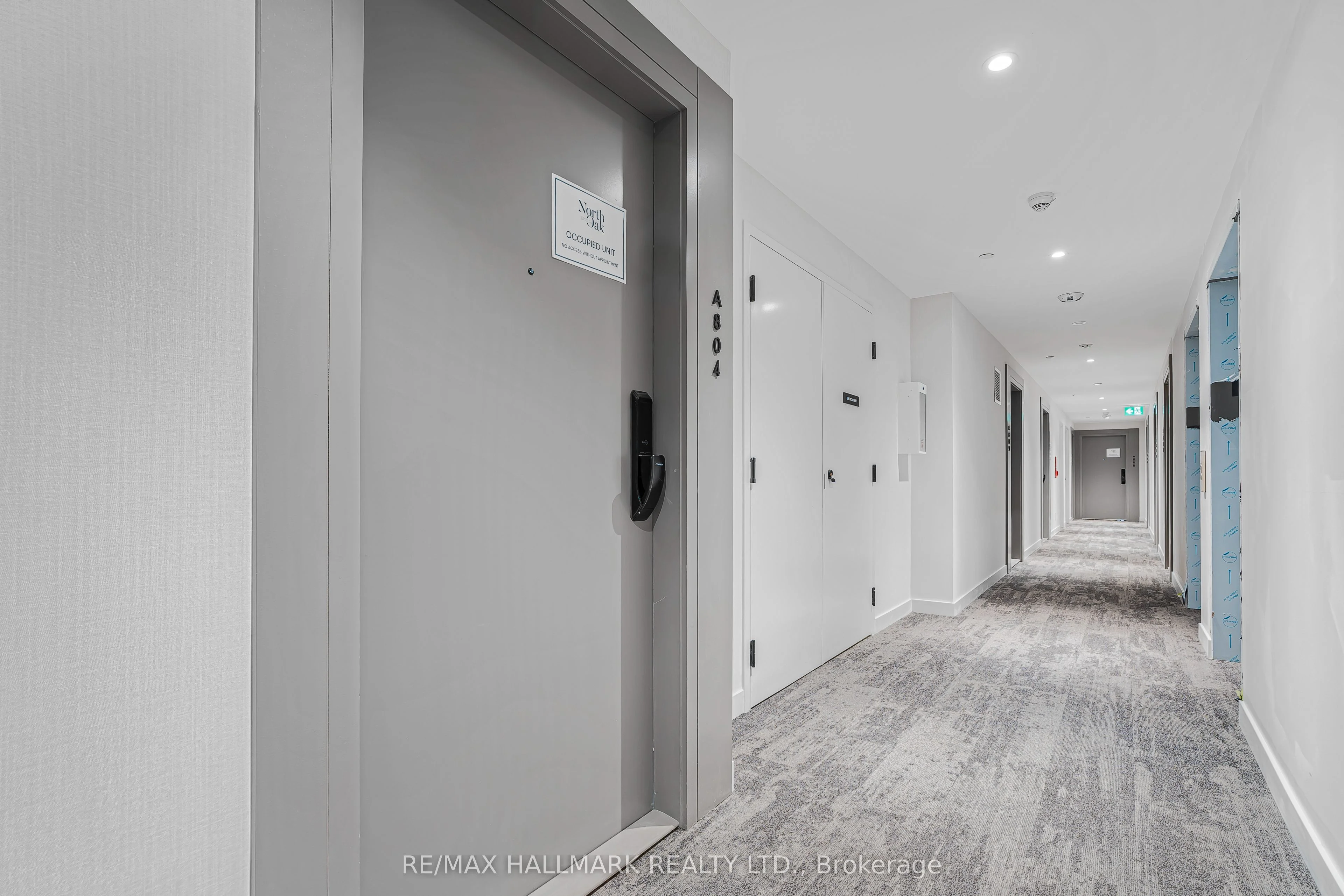 3079 Trafalgar Road 804, Oakville, ON L6H 8C5