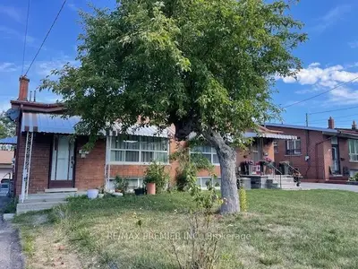 Semi-Detached in Toronto