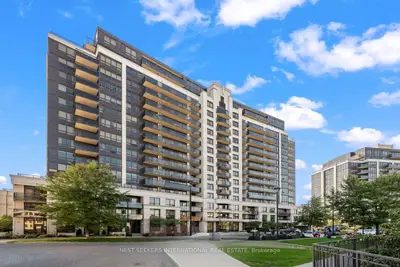 Condo Apartment in Toronto