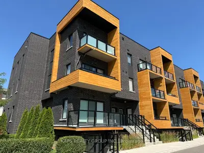 Condo Townhouse in Mississauga