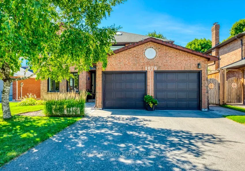 1076 Montrose Abbey Drive, Oakville, ON L6M 1E7
