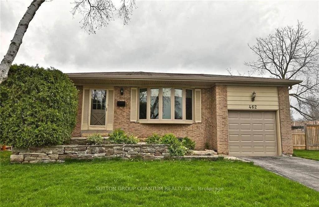 462 Withnell Crescent, Oakville, ON L6L 3L9