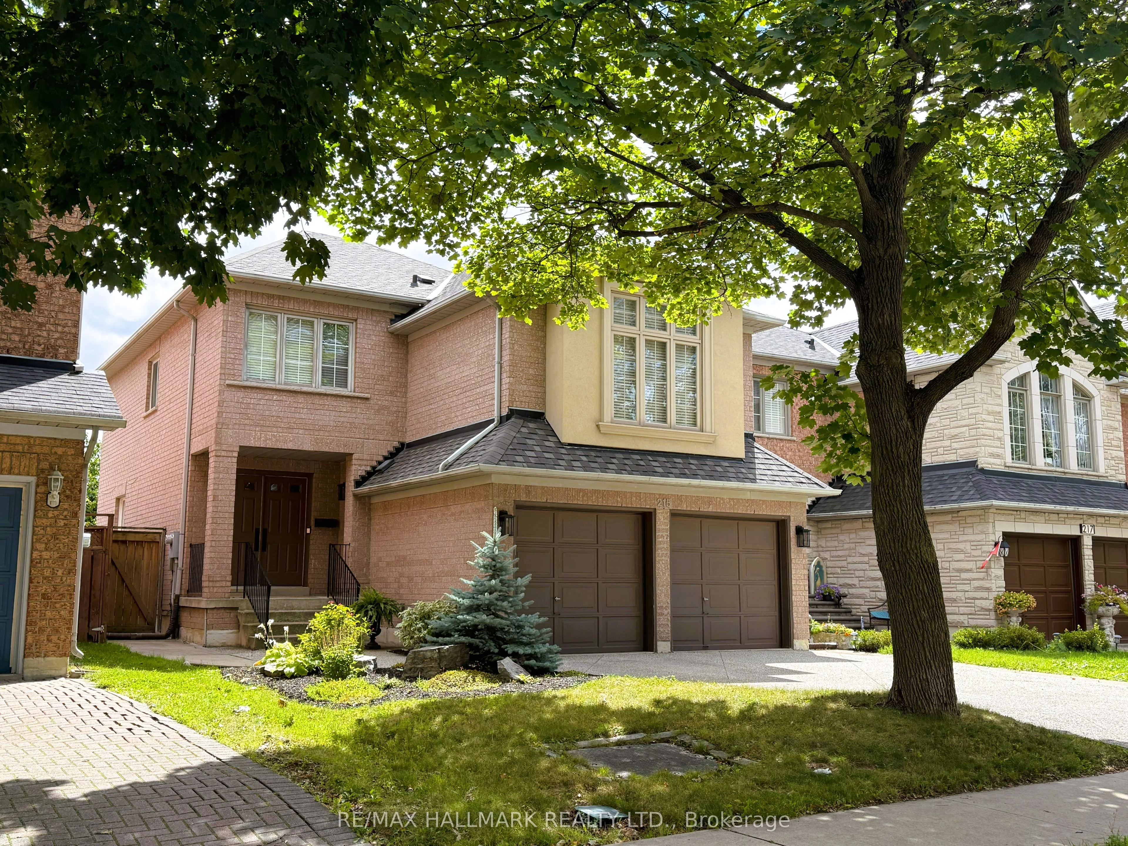 Detached in Toronto