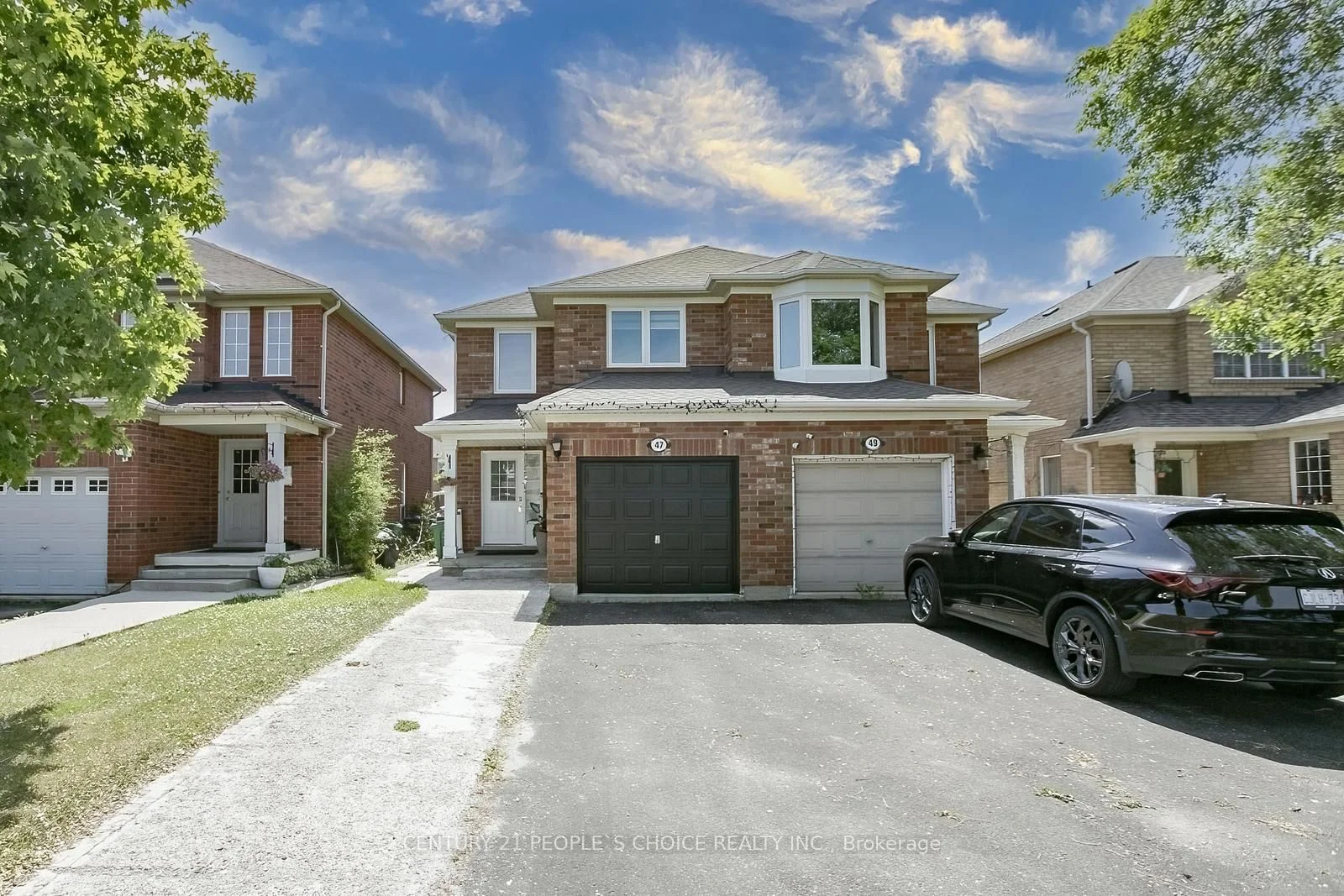 Semi-Detached in Brampton