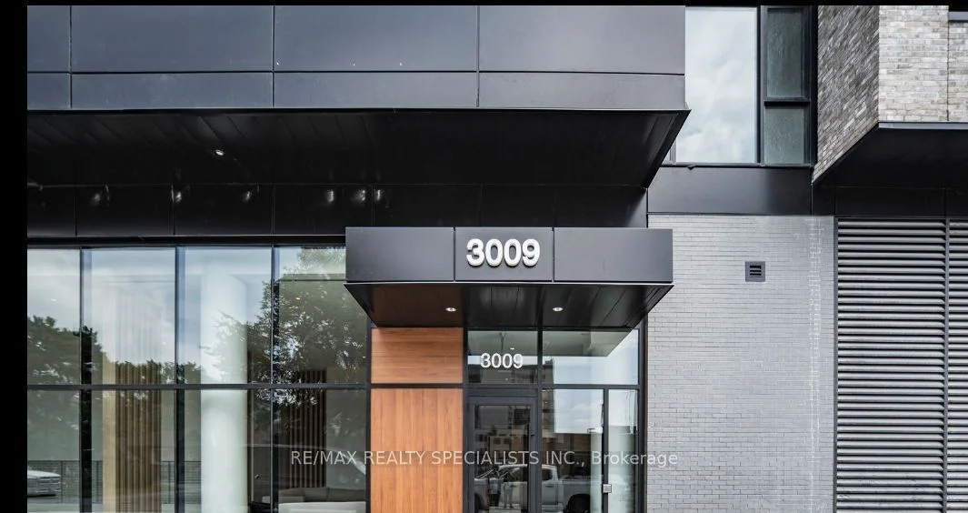 3009 Novar Road 1502, Mississauga, ON L5B 1H7