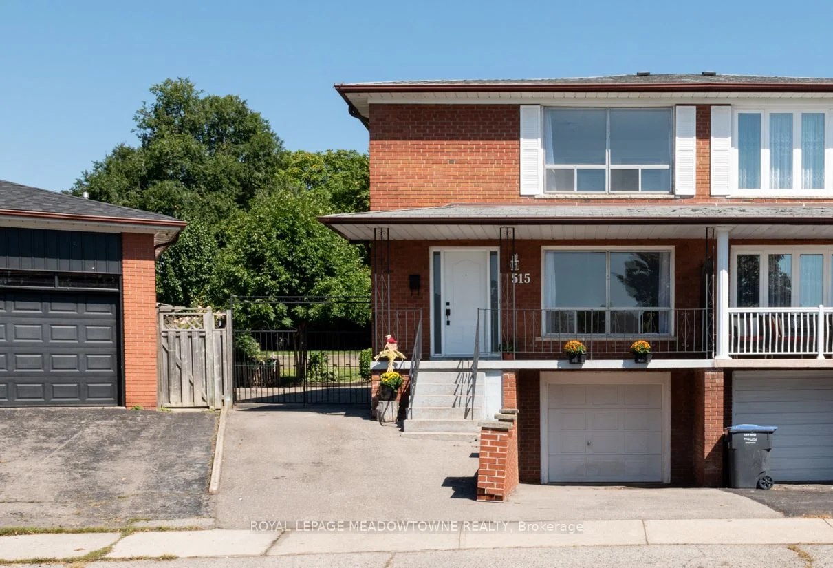 Semi-Detached in Mississauga