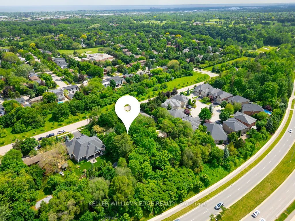 183 Old Upper Middle Road, Oakville, ON L6H 1M2
