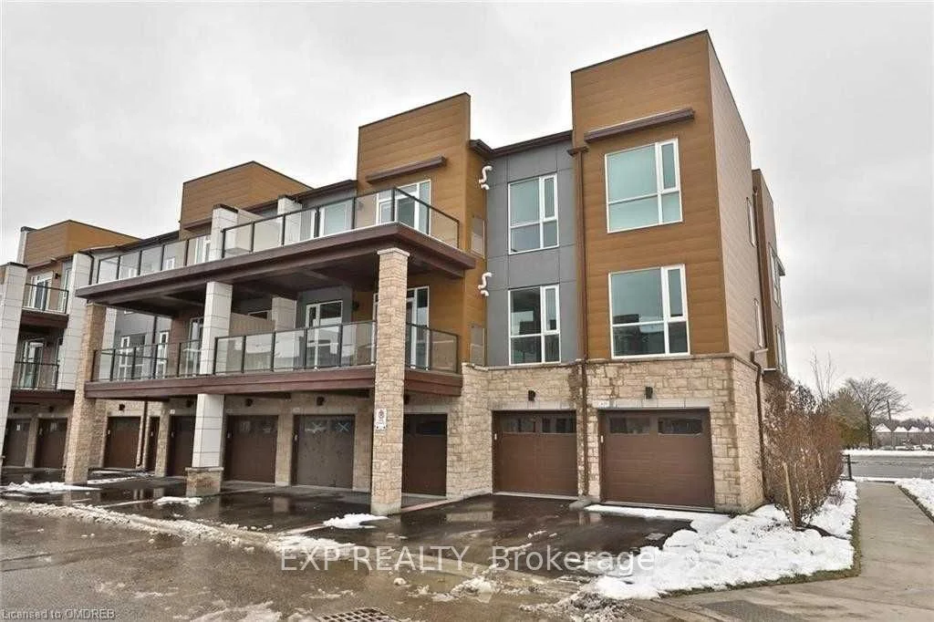 2393 Bronte Road 201, Oakville, ON L6M 1P5