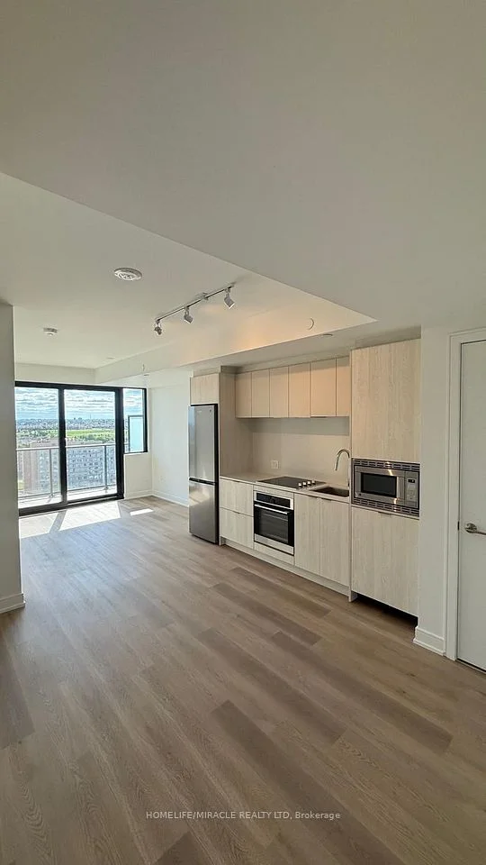 3009 Novar Road 1506, Mississauga, ON L5B 0P9