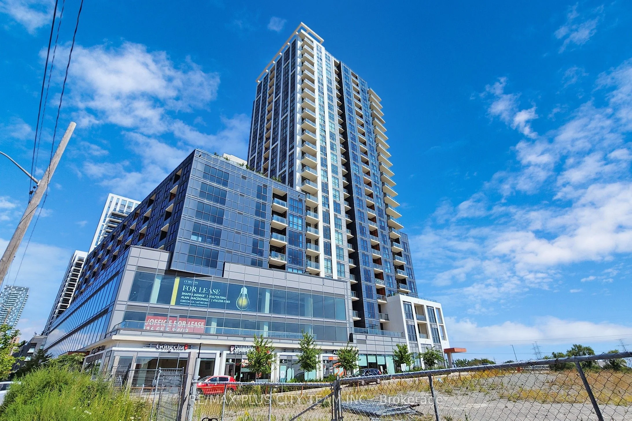 50 Thomas Riley Road 523, Toronto W08, ON M9B 0C5