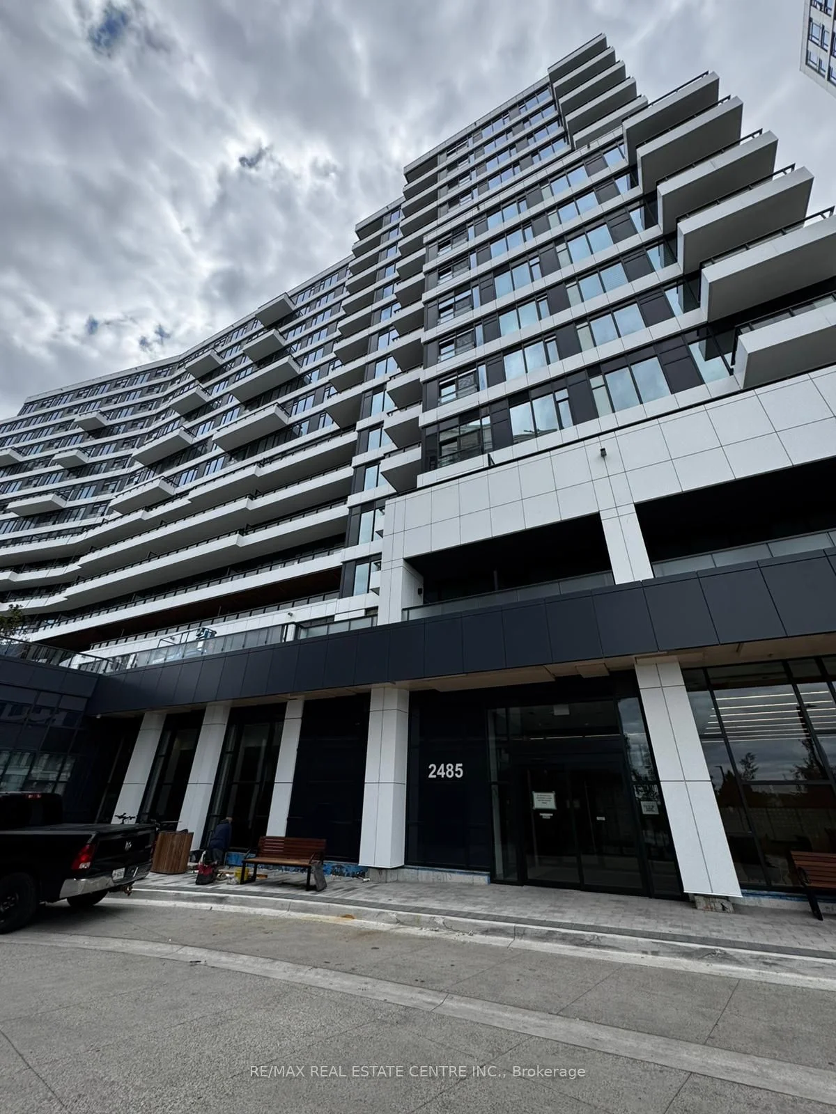 2485 Eglinton Avenue W 1118, Mississauga, ON L5M 2V8