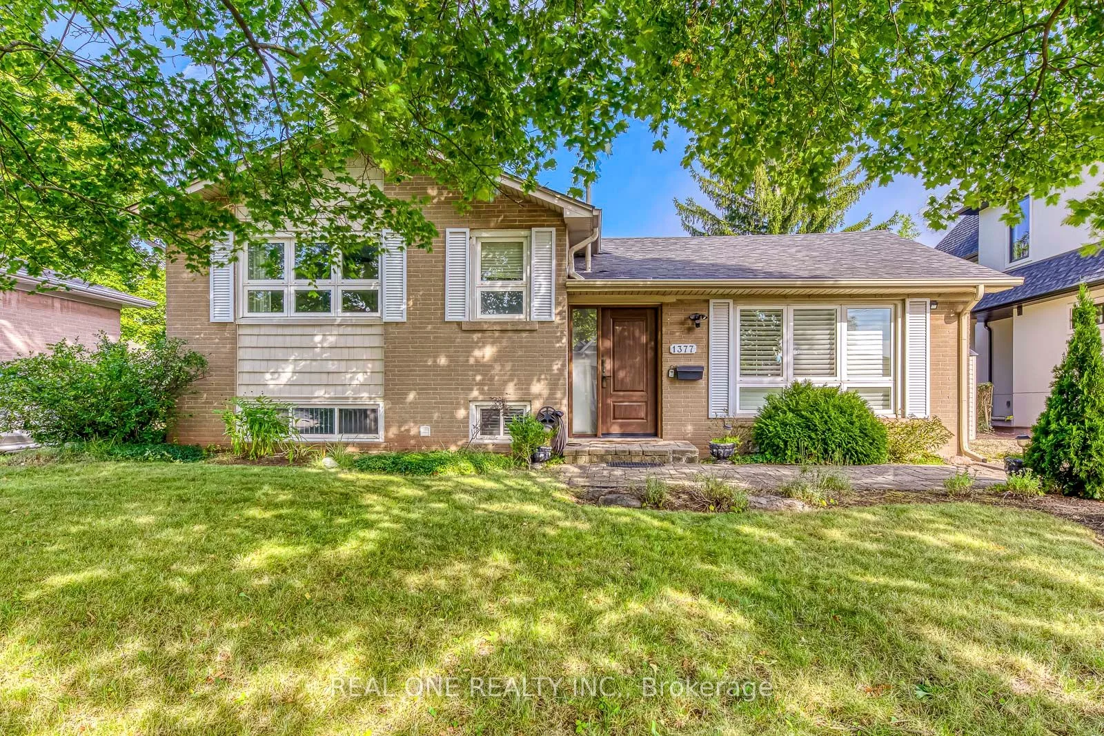 Detached in Oakville