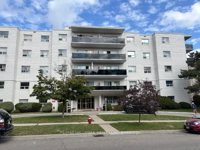 3151 Jaguar Valley Drive 202, Mississauga, ON L5A 2H9