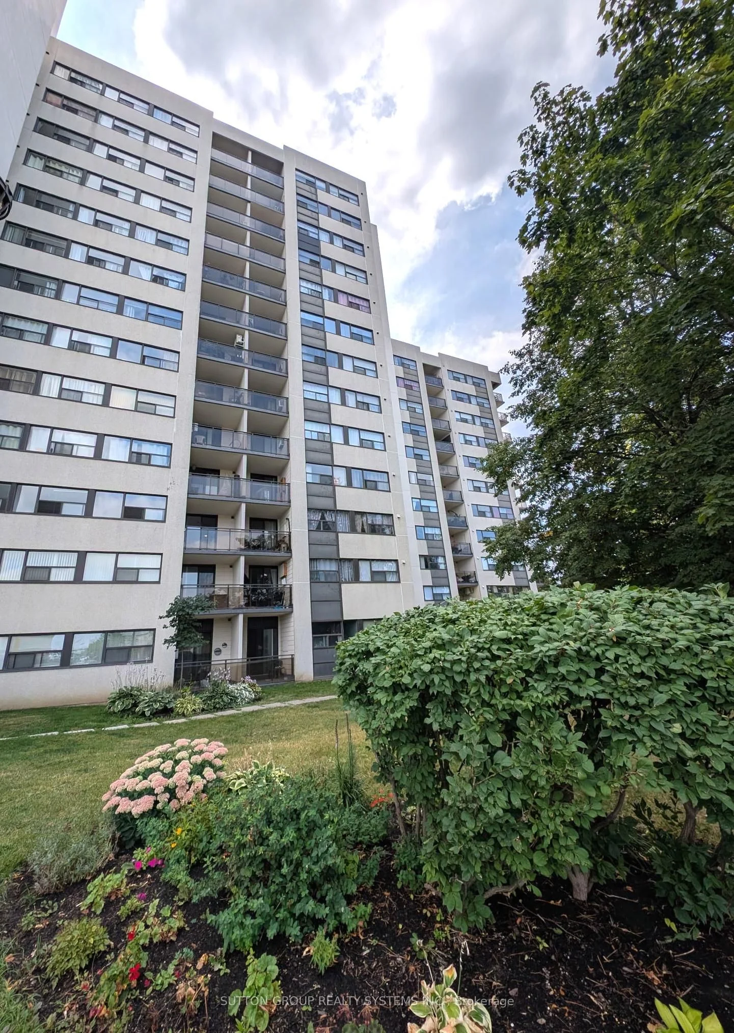 2900 Battleford Road 309, Mississauga, ON L5N 2V9
