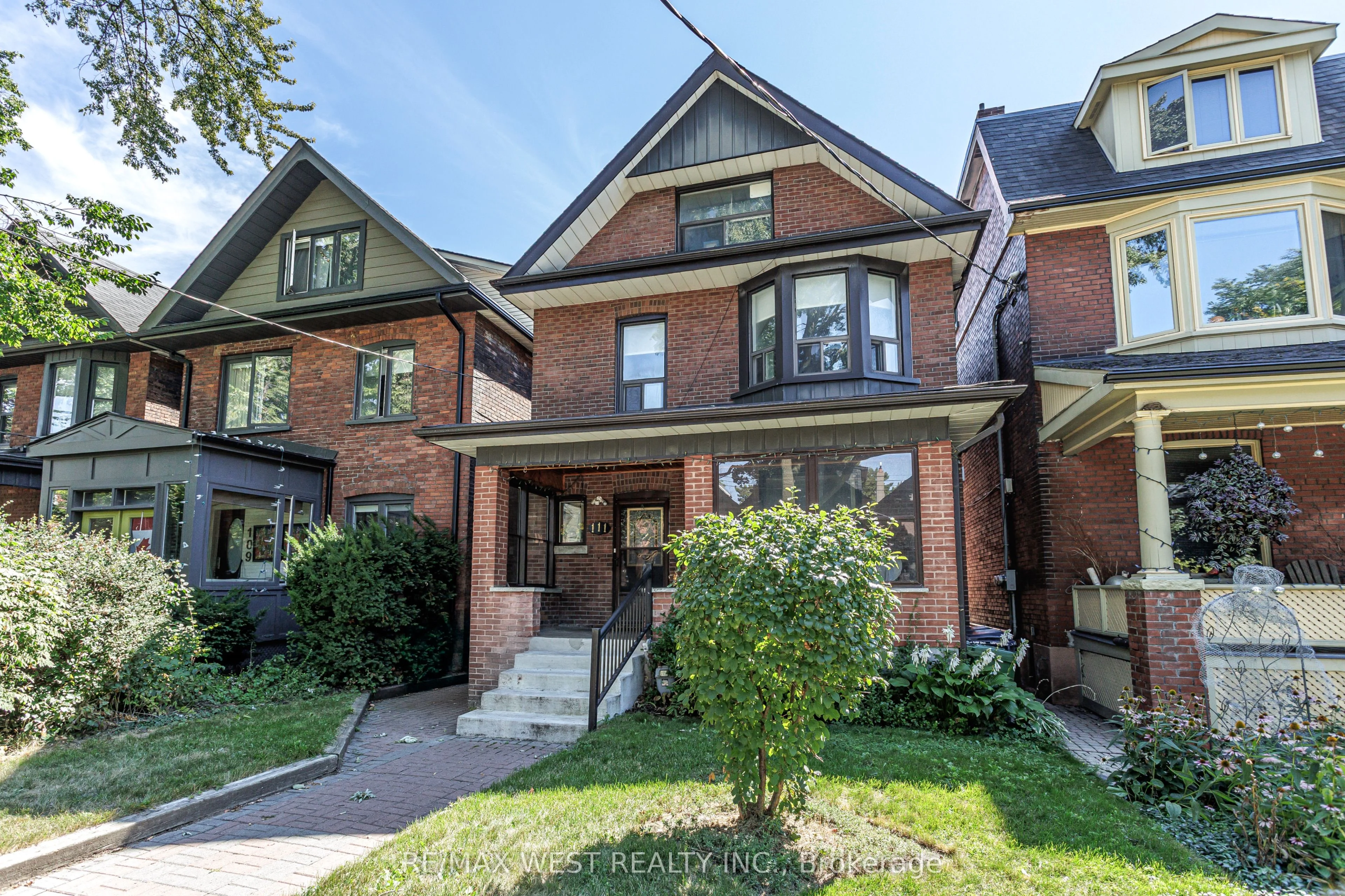 111 Galley Avenue bsmt, Toronto W01, ON M6R 1H2