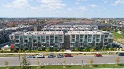 Condo Townhouse in Brampton